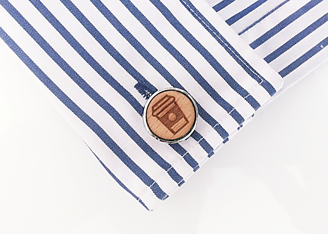 Dřevěné manžetové knoflíčky Kelímek kávy