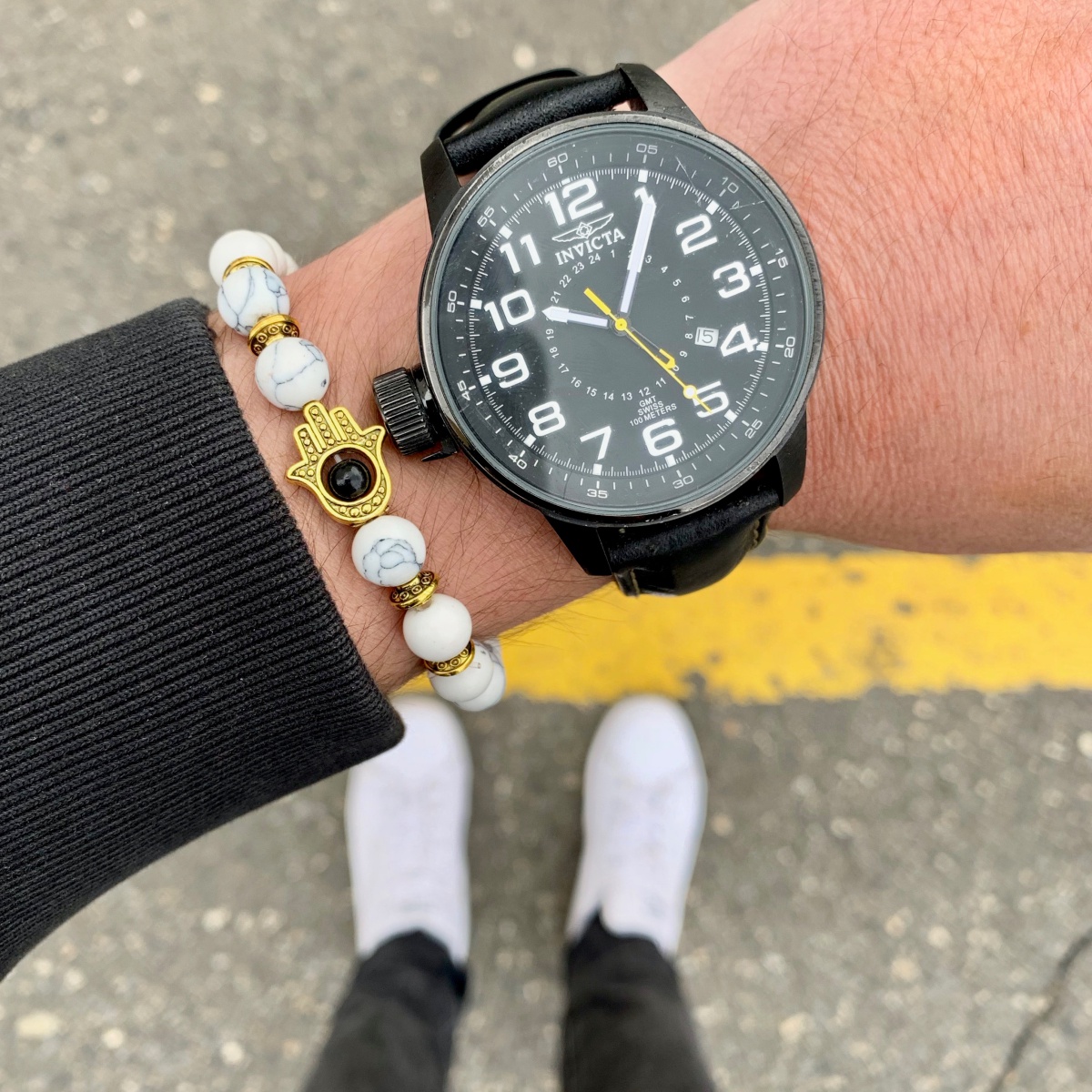 Bílo - zlatý náramek Fatimina ruka