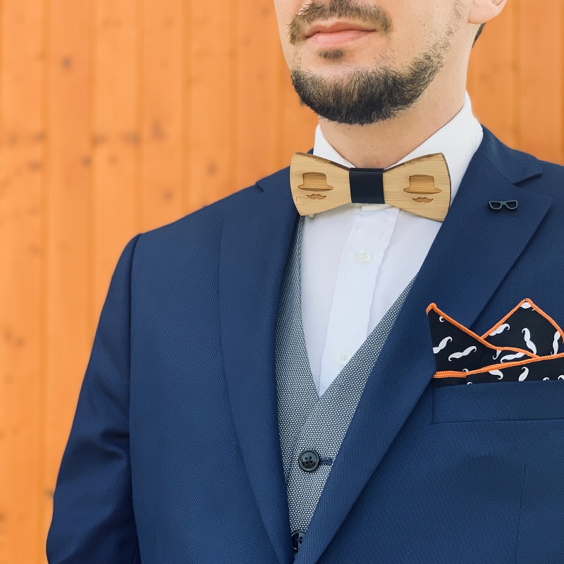 Dřevěný pánský motýlek Klobouček a knírek