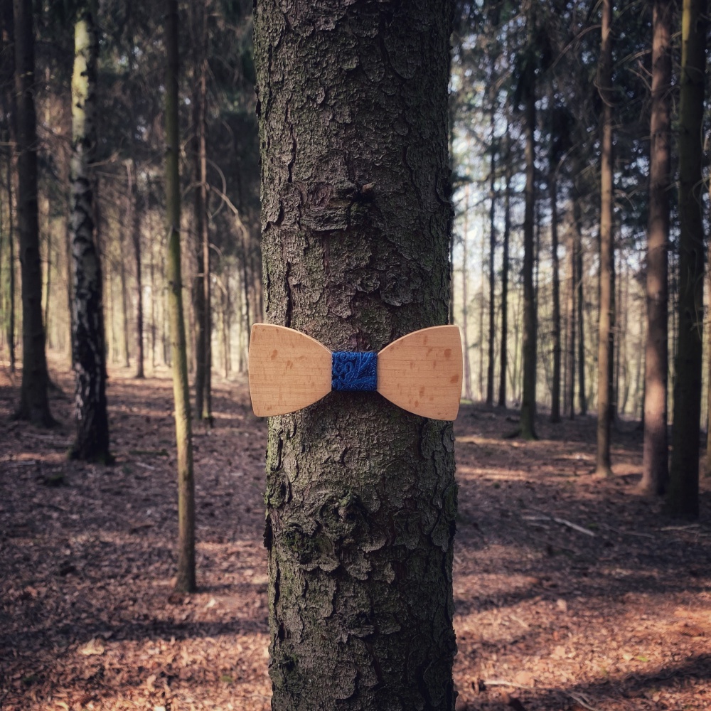 Dřevěný pánský motýlek Classic Vintage