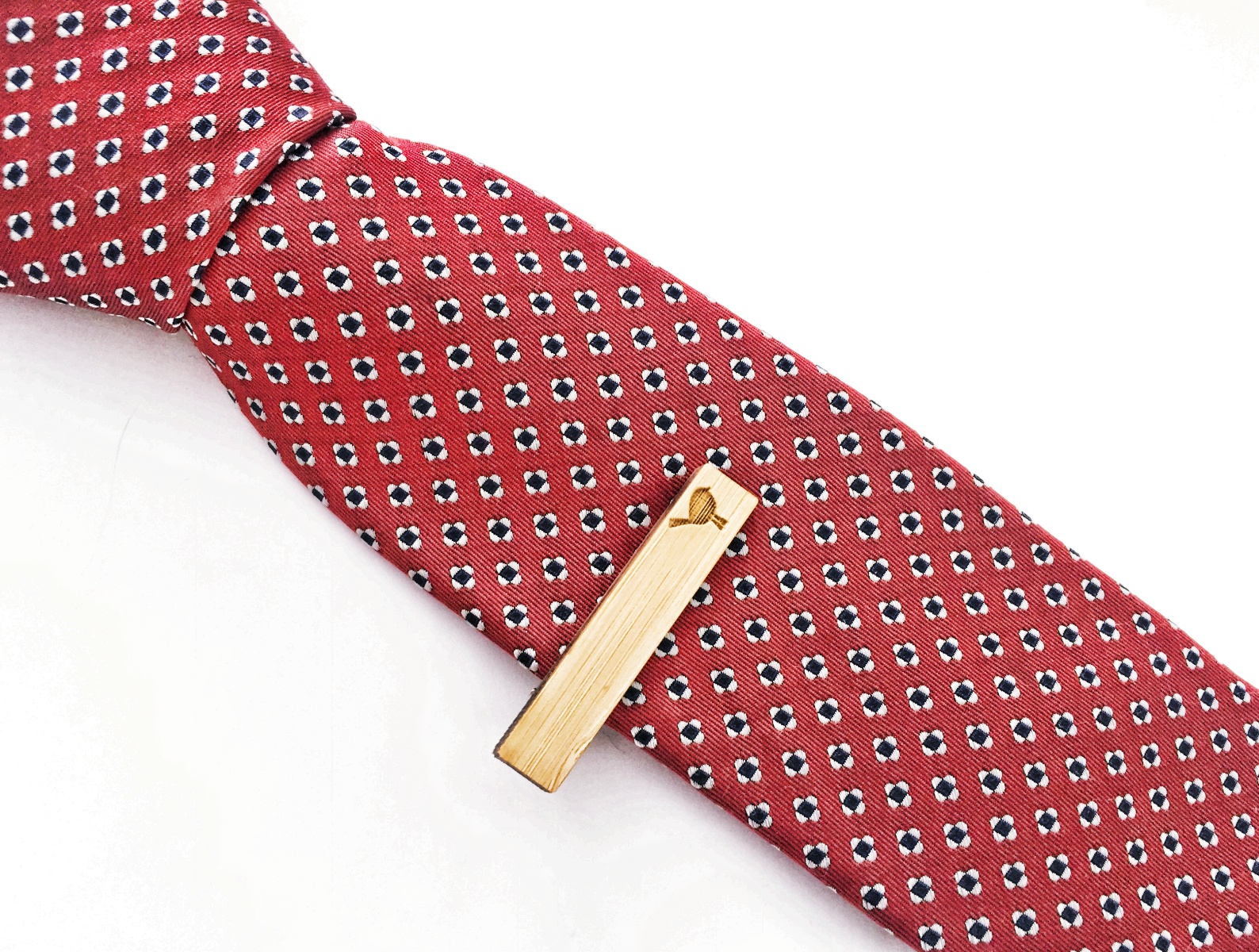 Dřevěná spona na kravatu Vlaštovka obecná