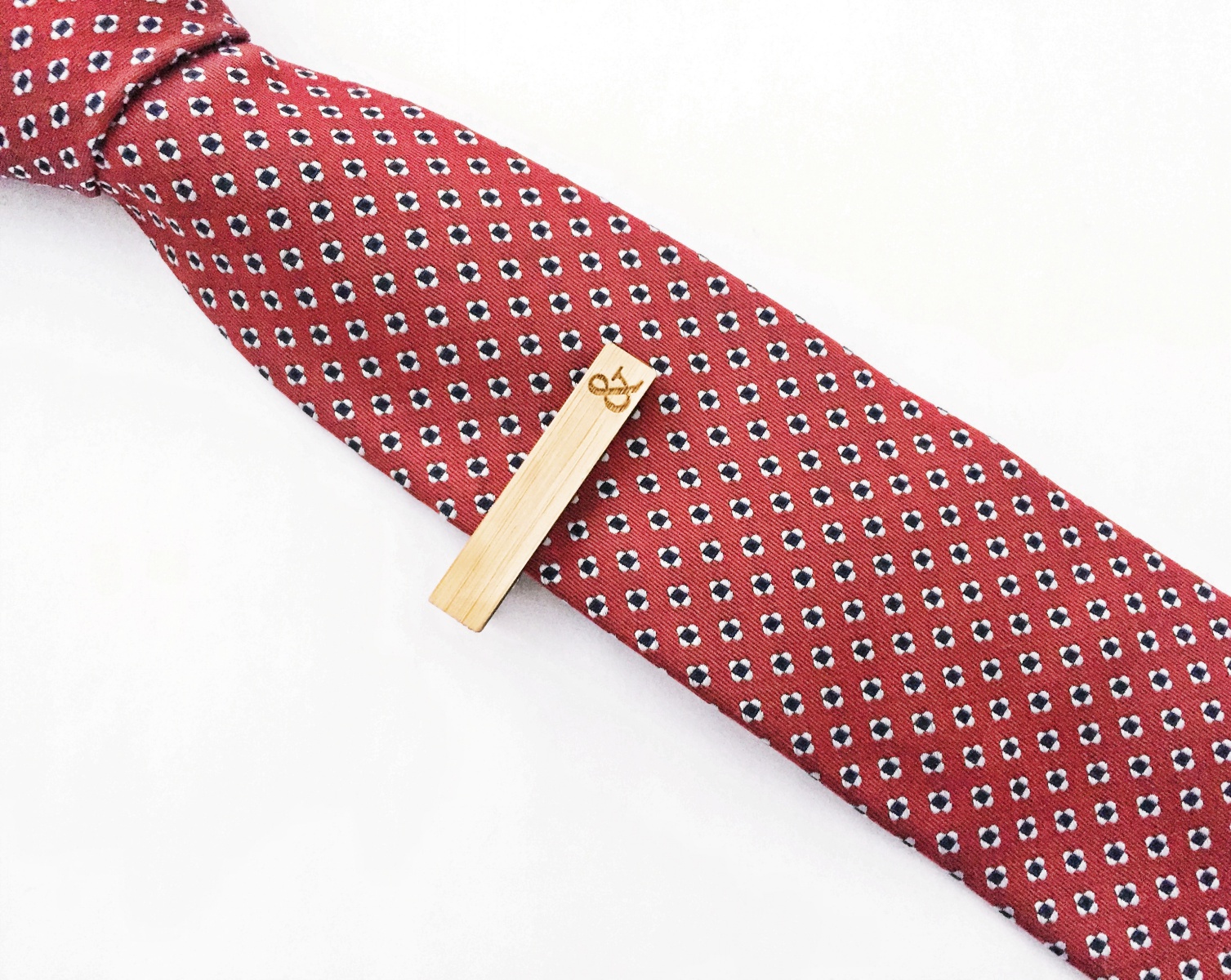 Dřevěná spona na kravatu Symbol &