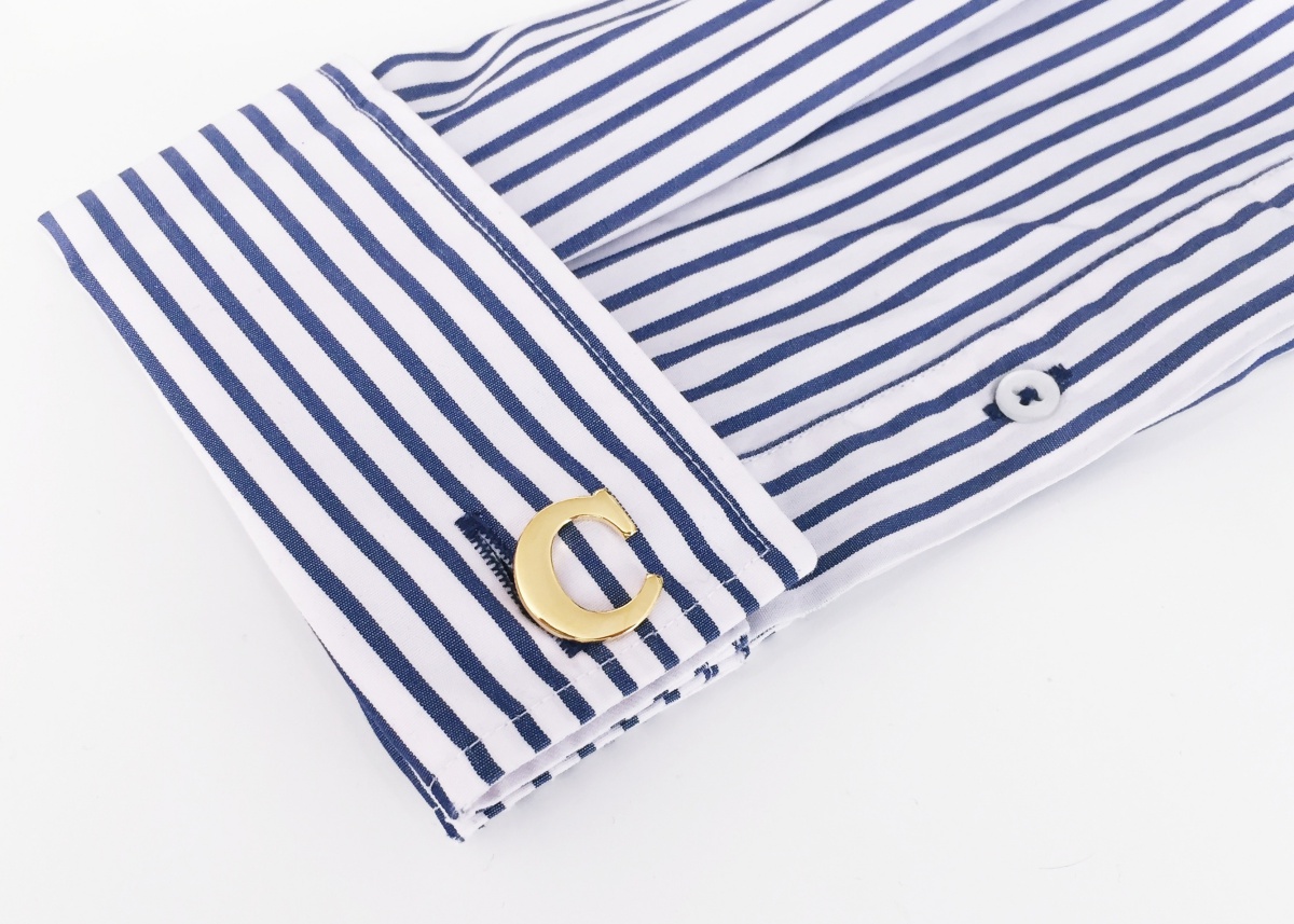 Manžetový knoflíček zlatý Iniciál C