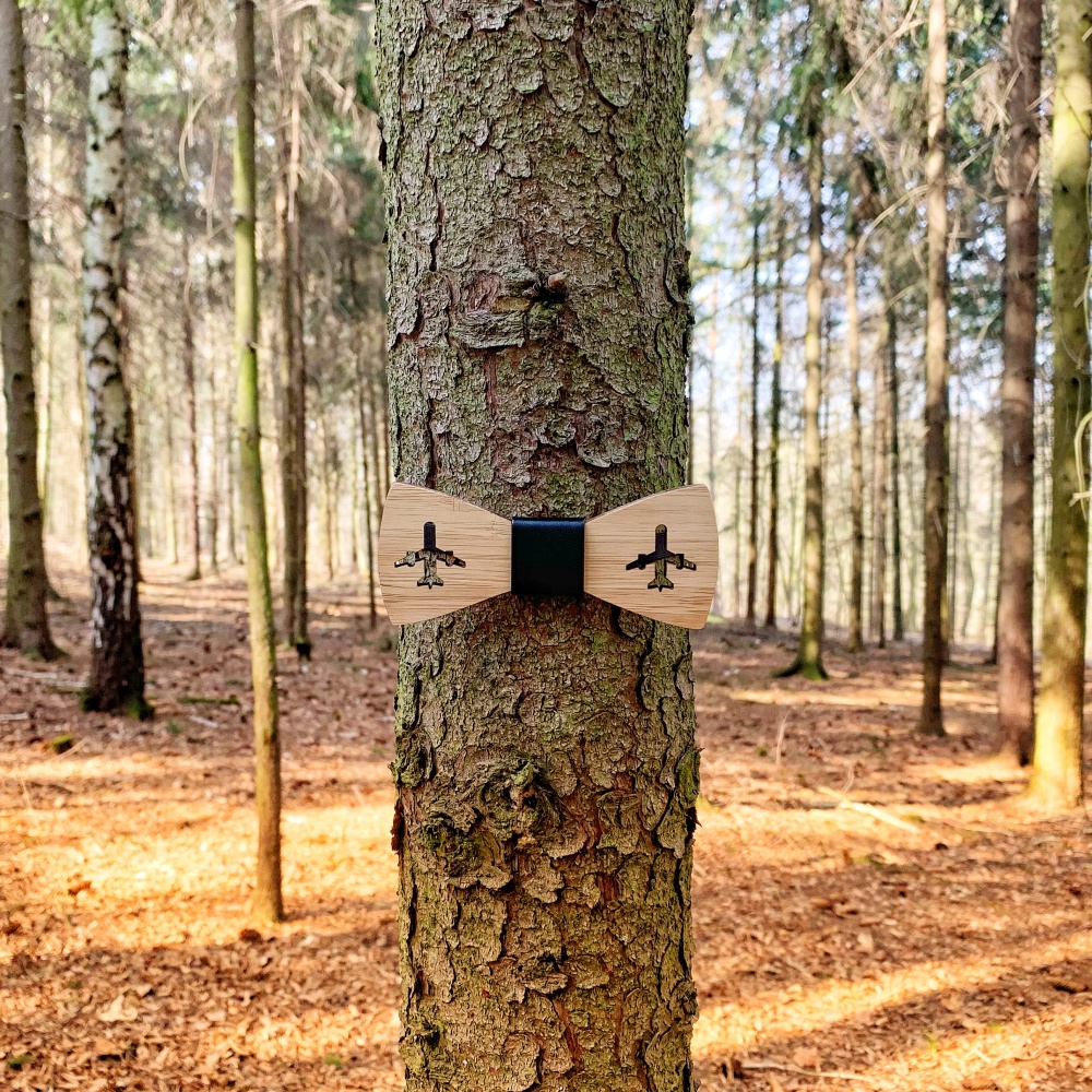 Dřevěný pánský motýlek Letadlo 