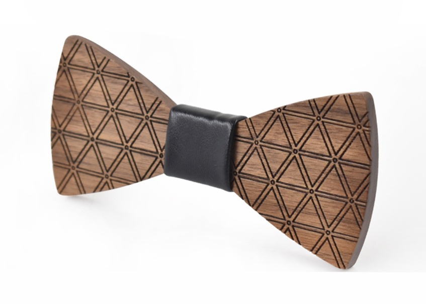 Dřevěný pánský motýlek Triangle Leather 