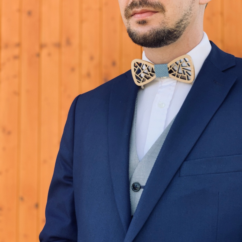 Dřevěný pánský motýlek Geometric Cik Cak + manžetové knoflíčky 