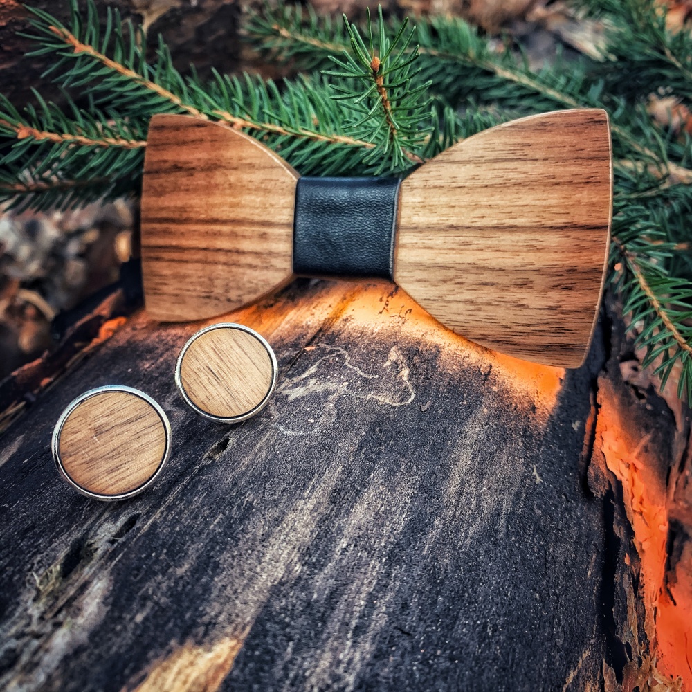 Dřevěný pánský set - motýlek Classic Leather + manžetové knoflíčky 