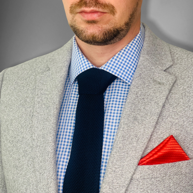 Červený kapesník Stripe 