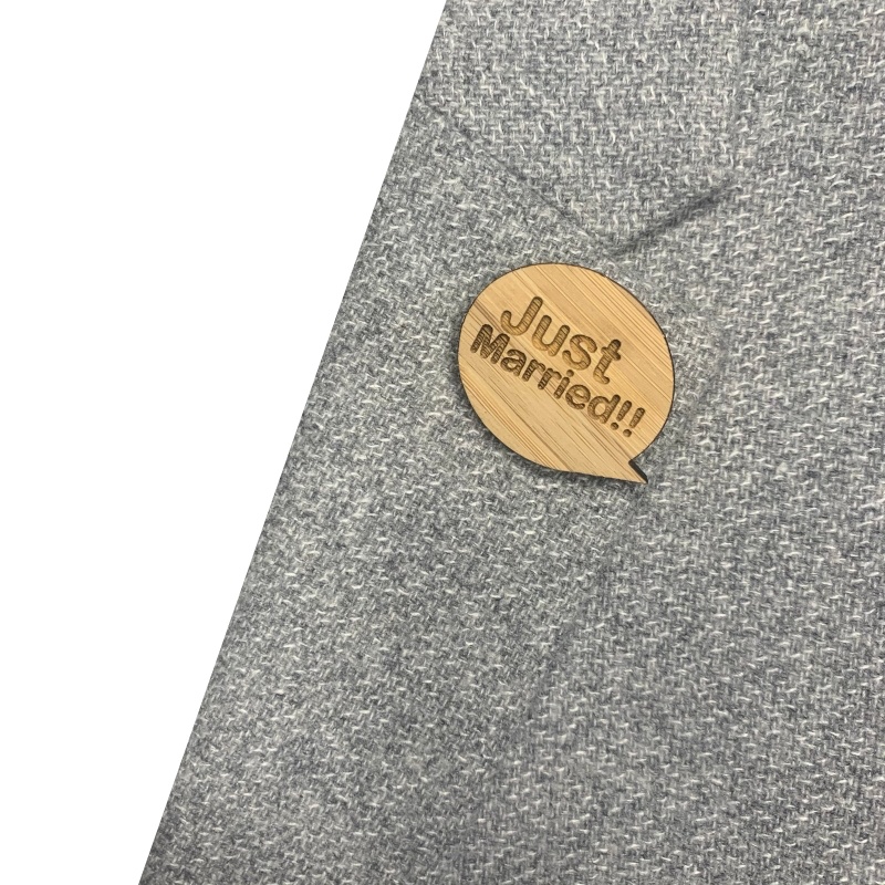 Dřevěná brož Just Married!!