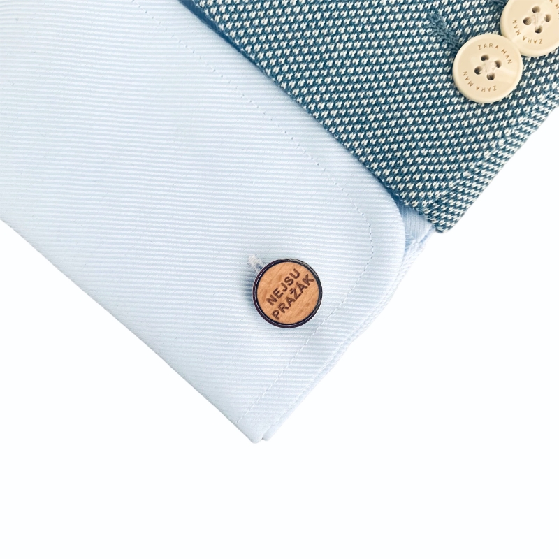 Dřevěné manžetové knoflíčky Nejsu Pražák 