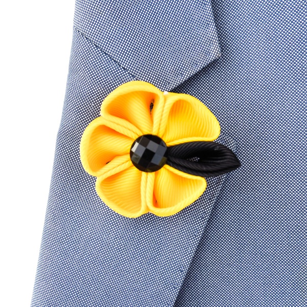 Žluto - černá brož Arrow Color