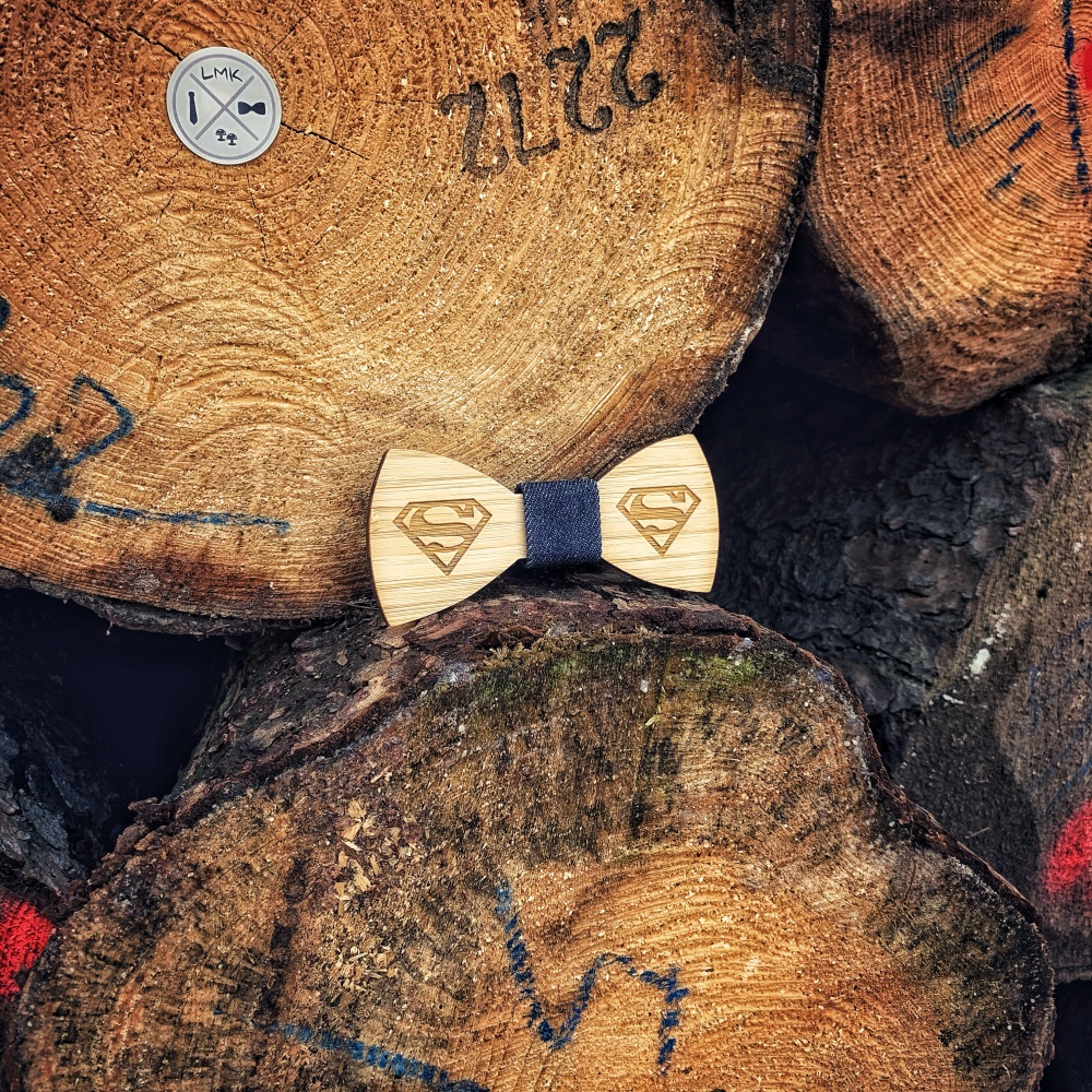 Dřevěný pánský motýlek Superman denim 