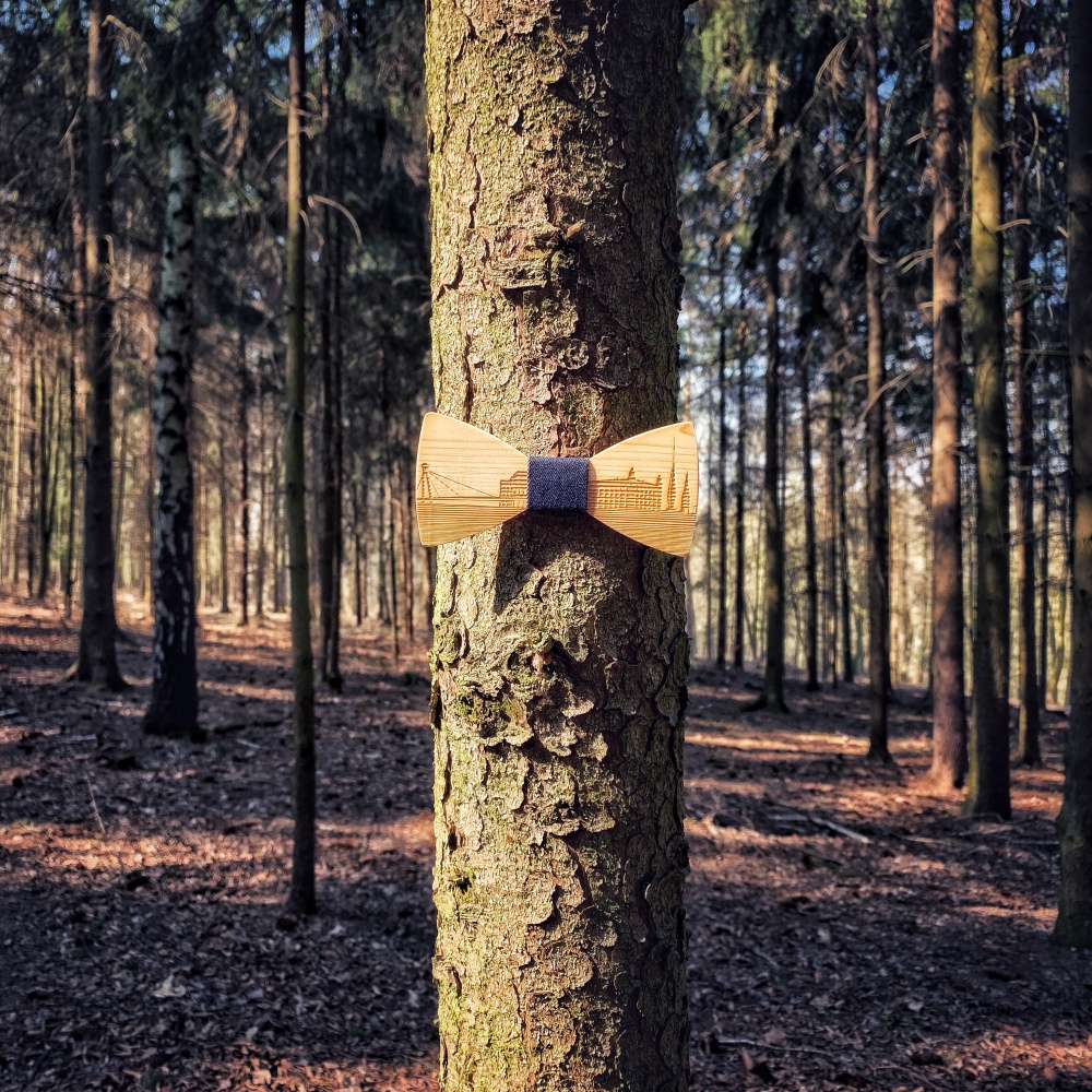 Dřevěný pánský motýlek Mahoosive Bratislava 