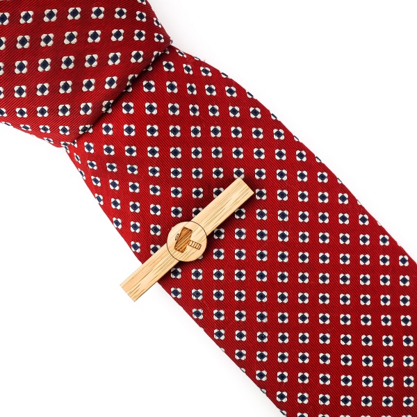 Dřevěná spona na kravatu round Thor kladivo 