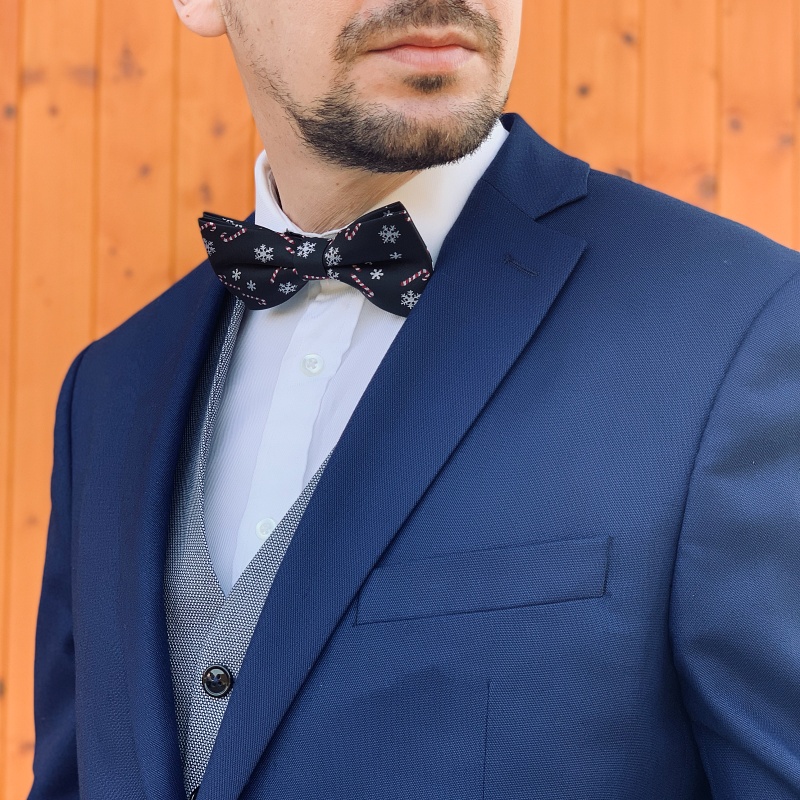 Černý vánoční motýlek Lízátka a sněhové vločky 