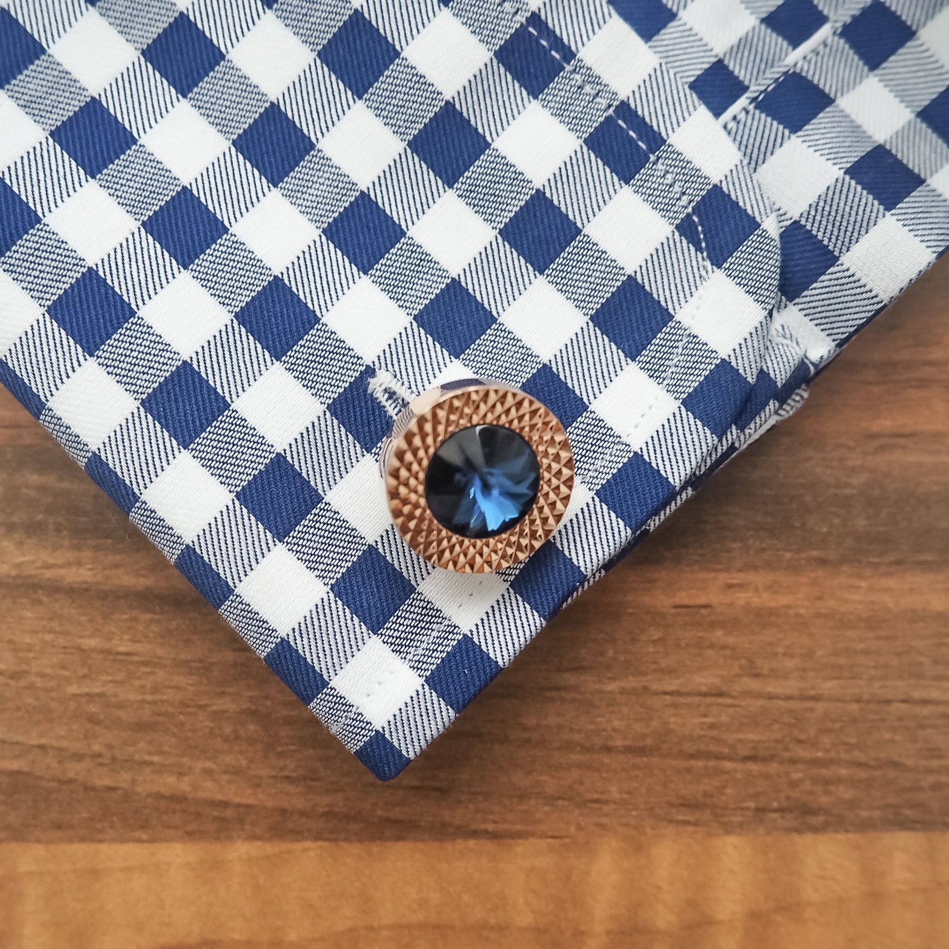 Zlaté manžetové knoflíčky Circle blue crystal 