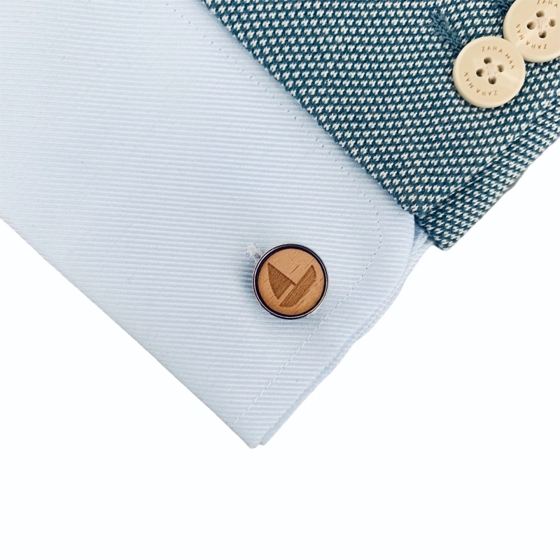 Dřevěné manžetové knoflíčky Plachetnice 