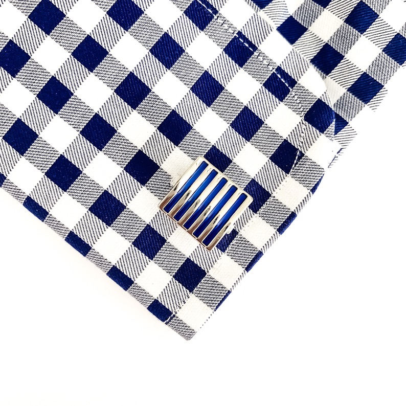 Stříbrno - modrý set - spona na kravatu a manžetové knoflíčky Pruhy 