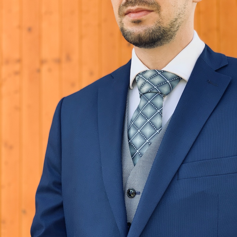 Šedá kravata Mřížka 