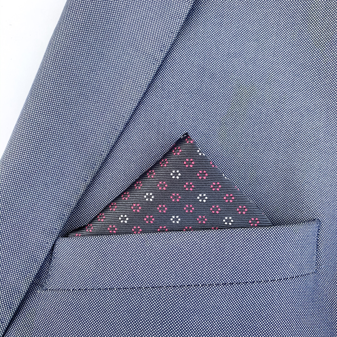 Šedý set kravata, kapesník a manžetové knoflíčky Flowee