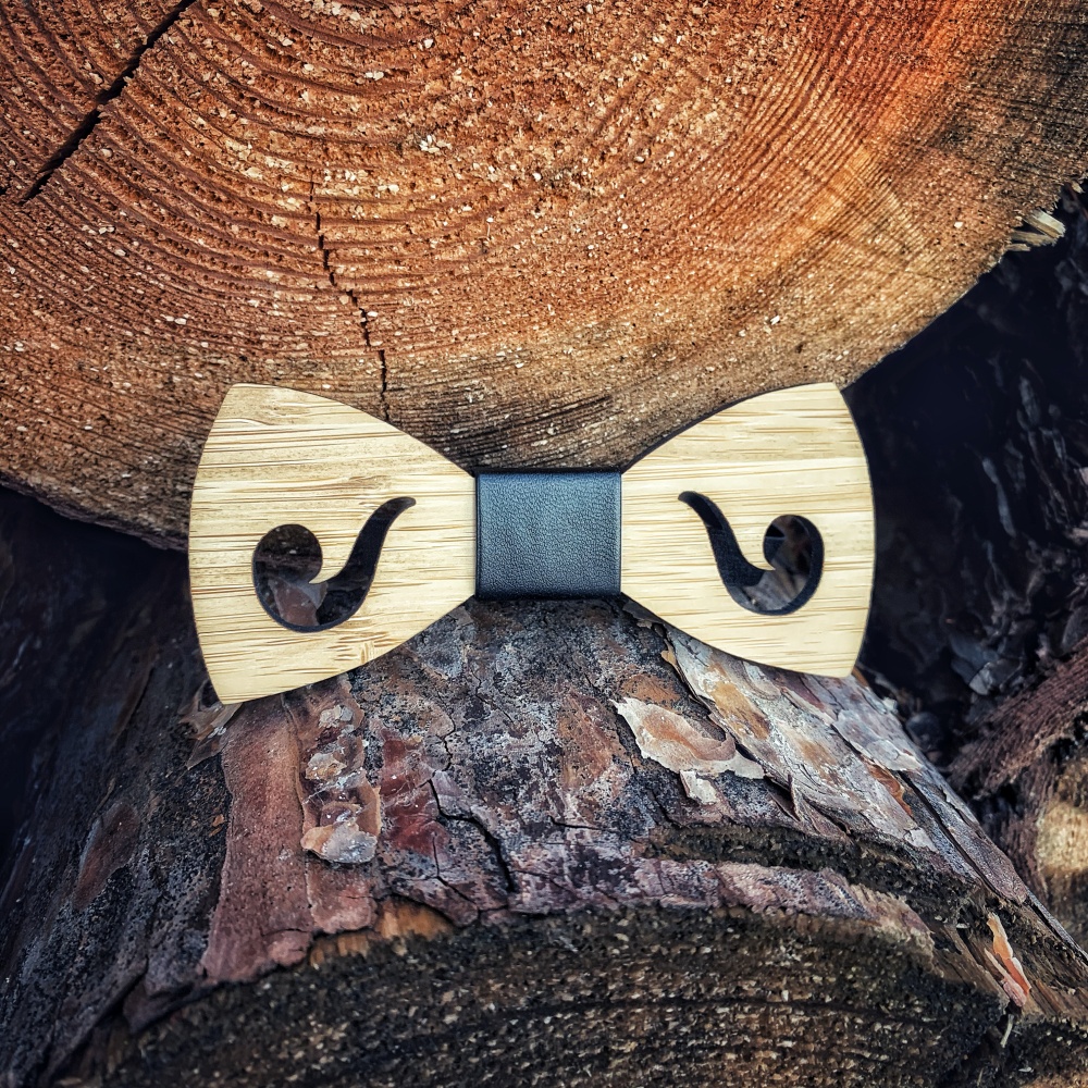 Dřevěný pánský motýlek Fajfka 