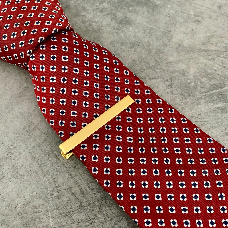 Zlatá spona na kravatu Simple 