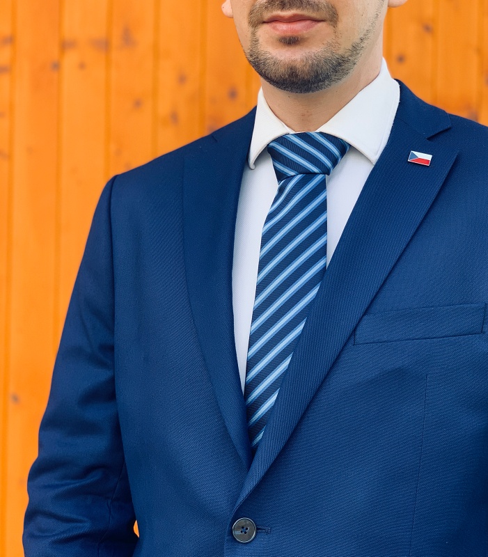 Modrá kravata Pruhy I.