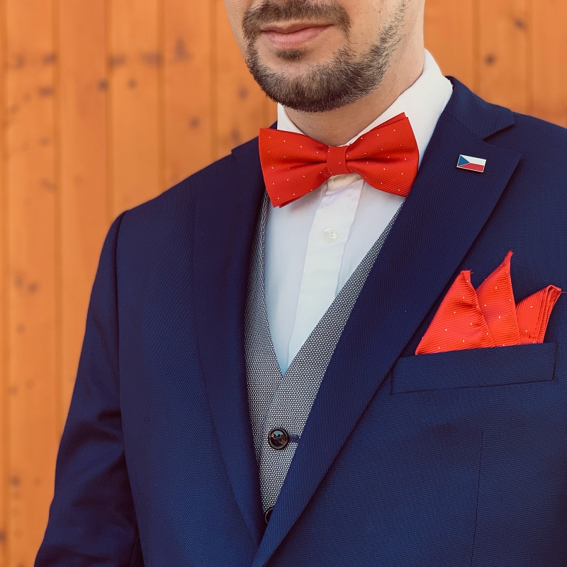 Červený set - motýlek + kapesník + manžetové knoflíčky Tečky 