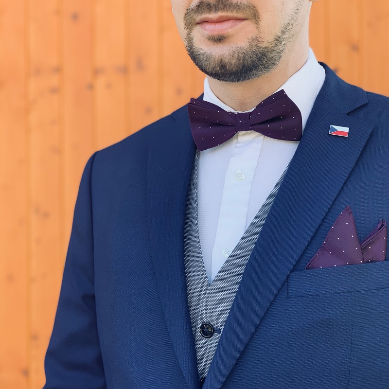 Fialový set - motýlek + kapesník + manžetové knoflíčky Tečky 