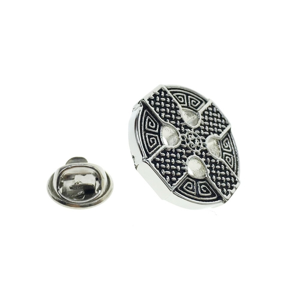 Brož Kříž v kruhu 