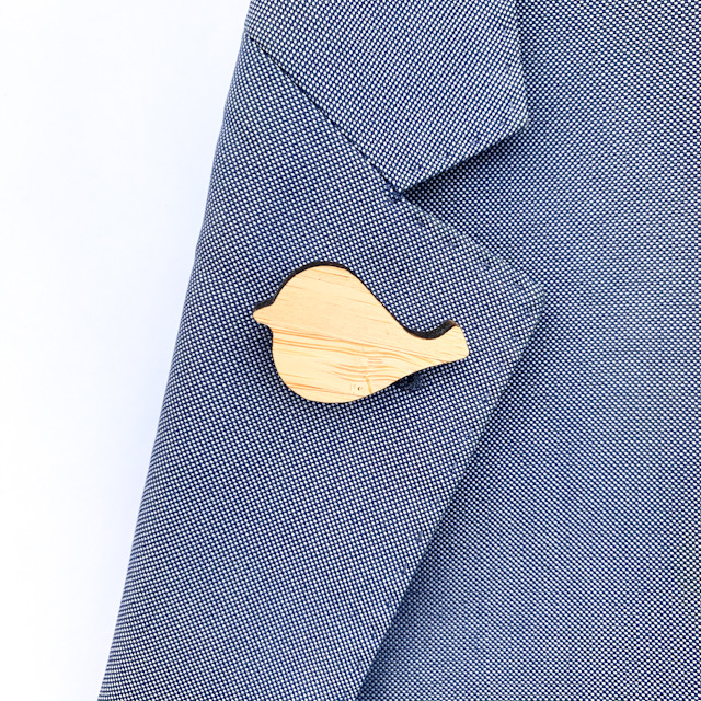 Dřevěná brož Pták II. 