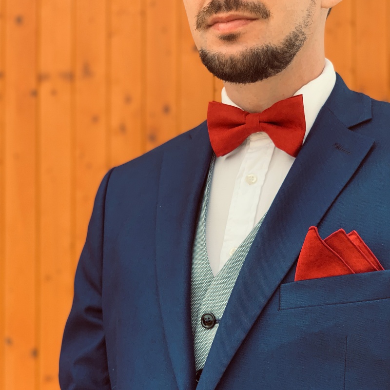 Červený set - motýlek + kapesník + manžetové knoflíčky Semiš 