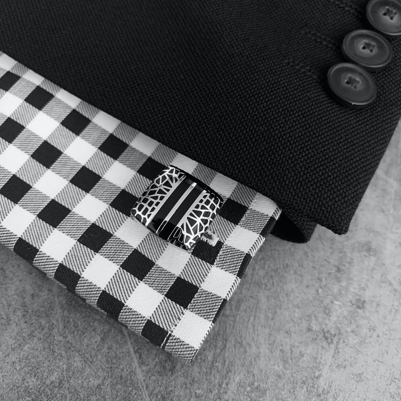 Stříbrno - černý set - spona na kravatu a manžetové knoflíčky Zebra 