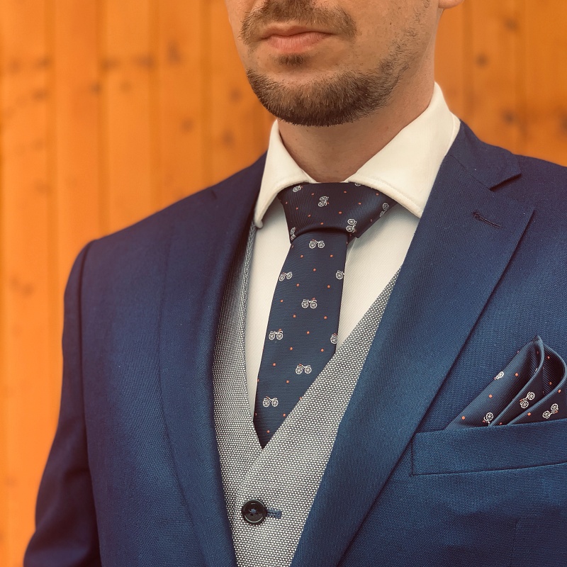 Modrý set kravata, pánský i dětský motýlek a kapesník Kočár