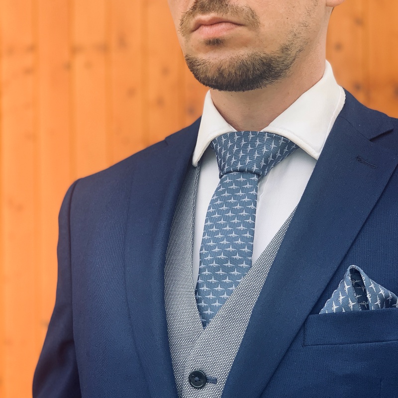 Modrý set kravata, pánský i dětský motýlek a kapesník Letadlo 