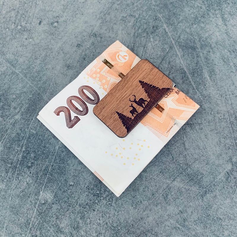 Dřevěná spona na peníze Wood Jeleni v lese