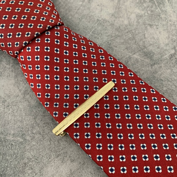 Zlatá spona na kravatu Mosaic 