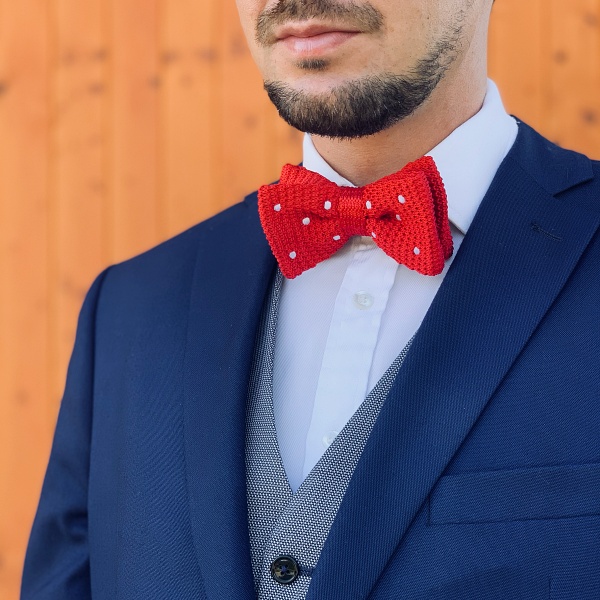 Červený pánský motýlek Knit Dot