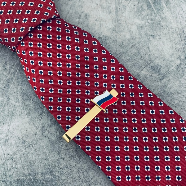 Zlatá spona na kravatu Vlajka Rusko 