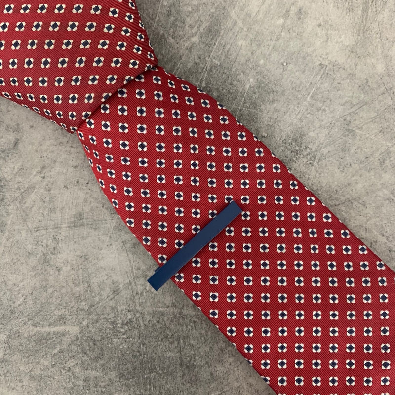 Tmavě modrá matná spona na kravatu Matte - 5 cm 