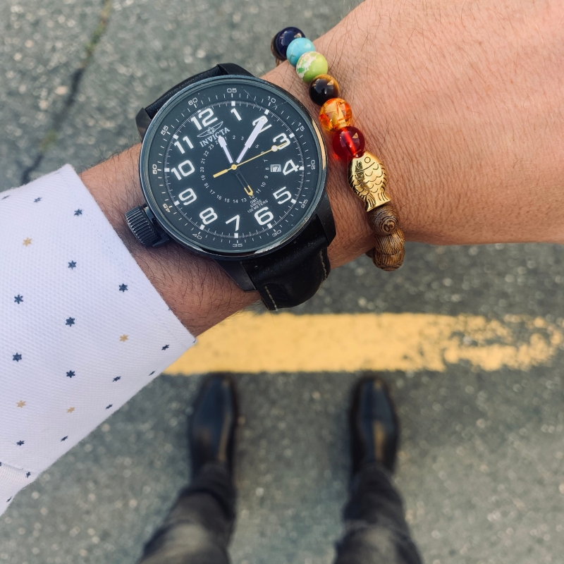 Hnědo - barevný náramek Zlatá rybička 