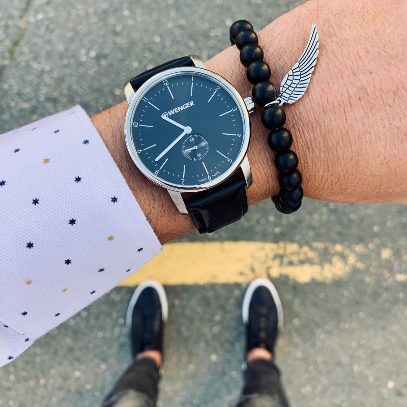 Matně černý náramek Andělské křídlo 