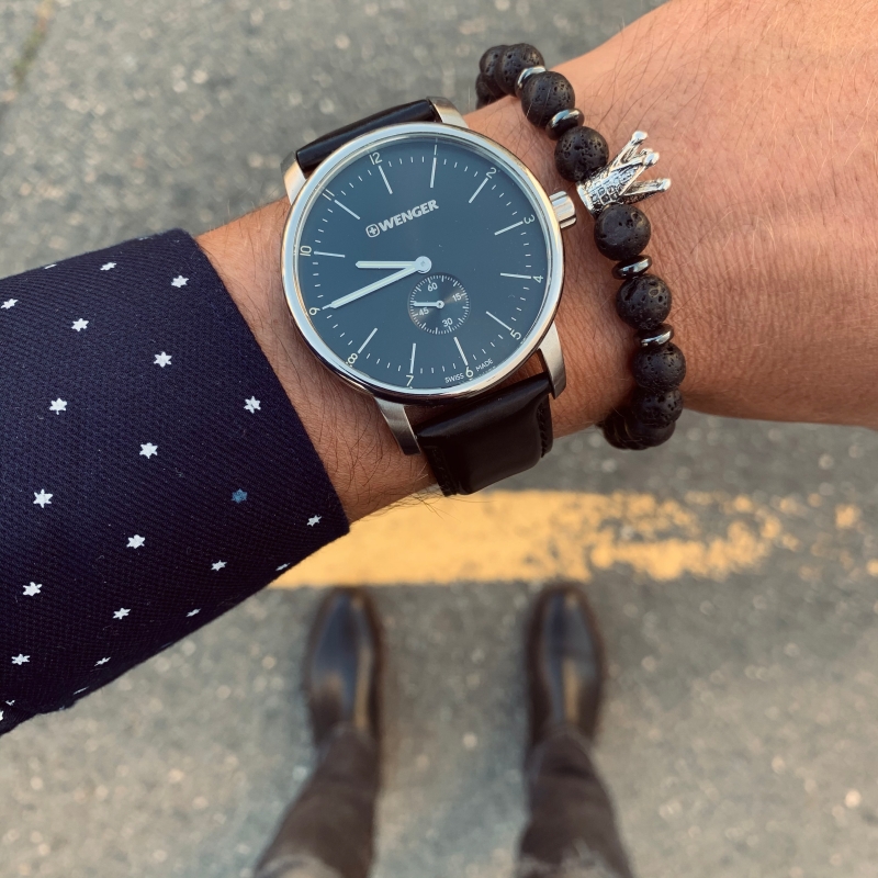 Černý náramek Královská koruna 