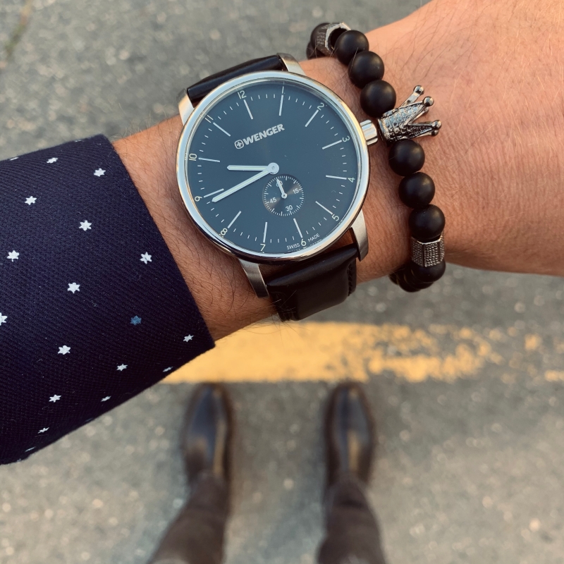 Matně černý náramek Královská koruna 