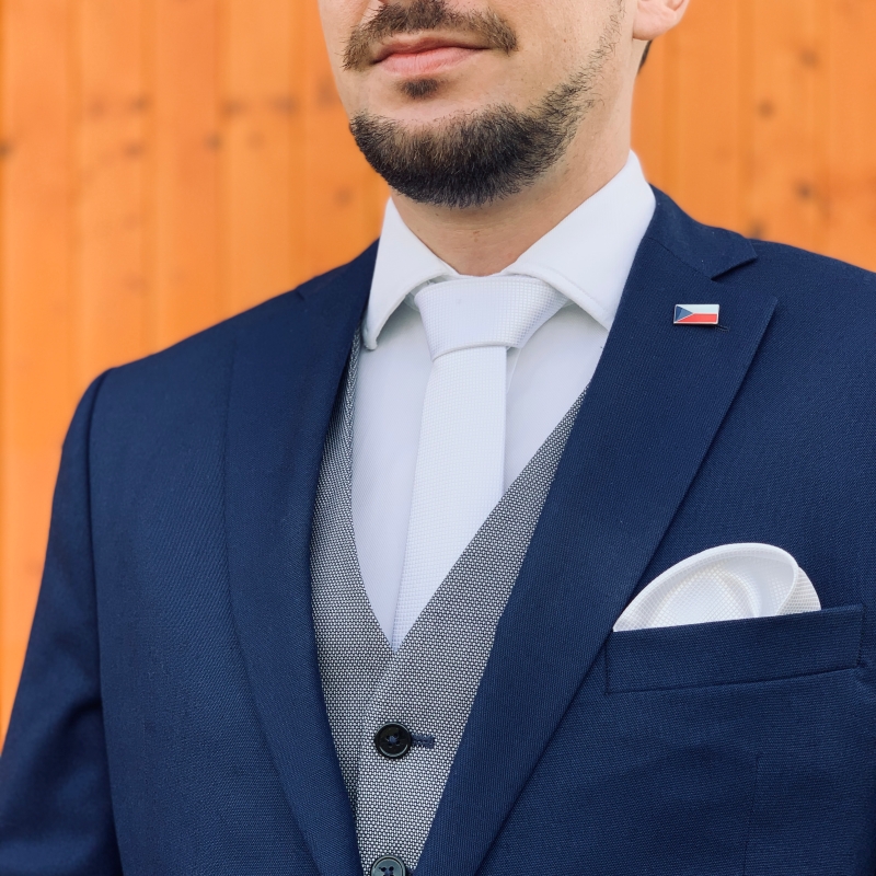 Bílý set kravata, motýlek, kapesník a manžetové knoflíčky Plaid