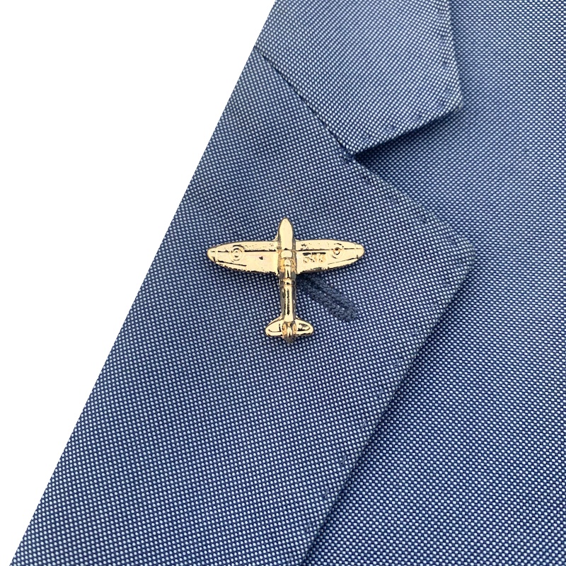 Zlatá brož Stíhačka Spitfire 