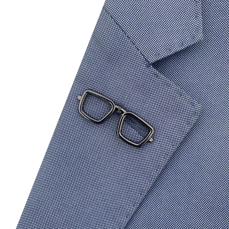 Šedá brož Hranaté brýle 