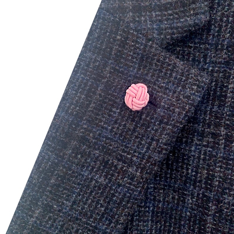 Růžová ozdoba klopy saka Ball 