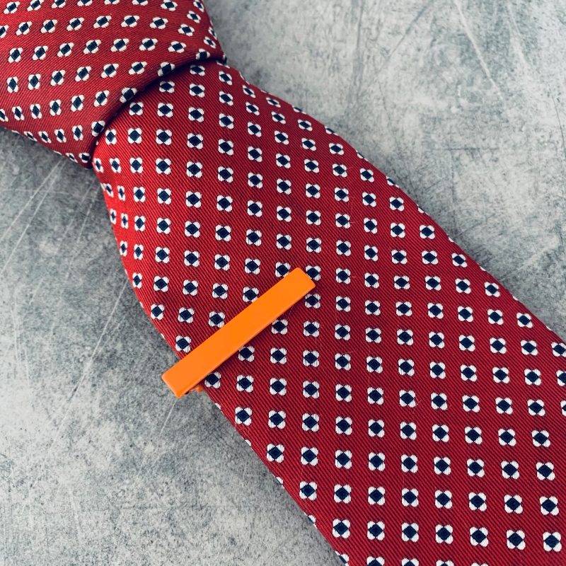 Oranžová matná spona na kravatu Matte - 4 cm 