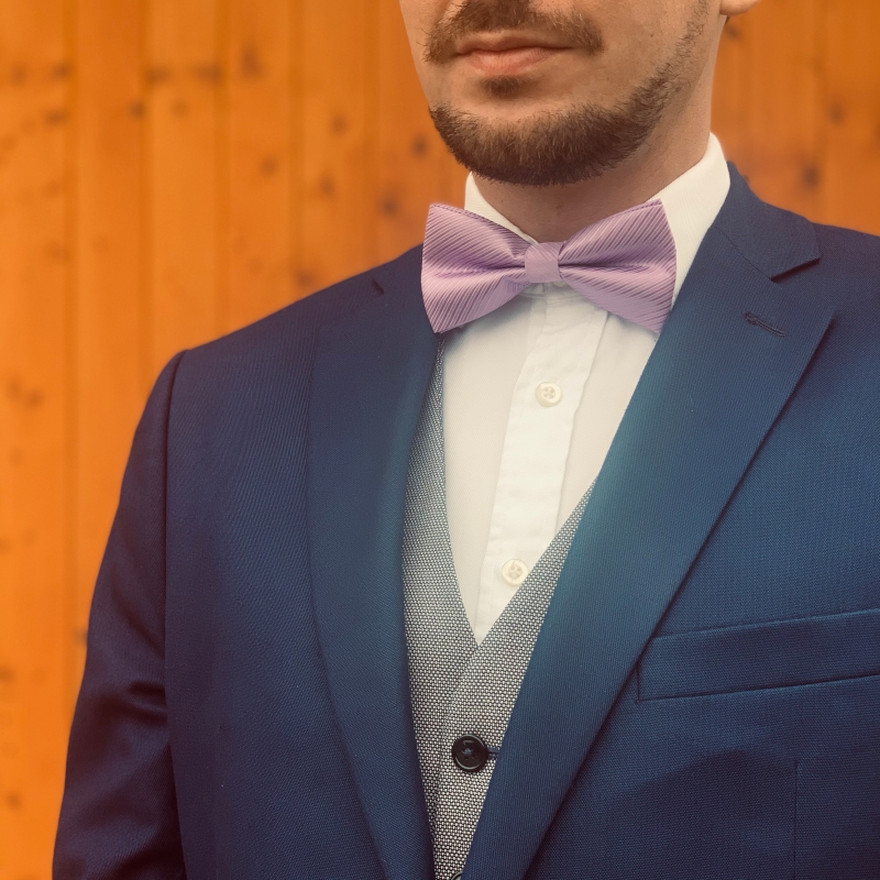 Fialový pánský motýlek Stripes